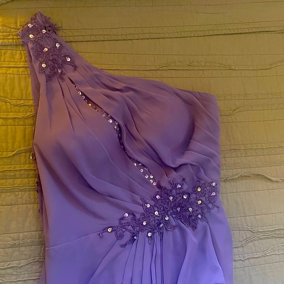 Purple Sheath/Column One Shoulder Floor-Length Chiffon Evening Dress. - Picture 7 of 15